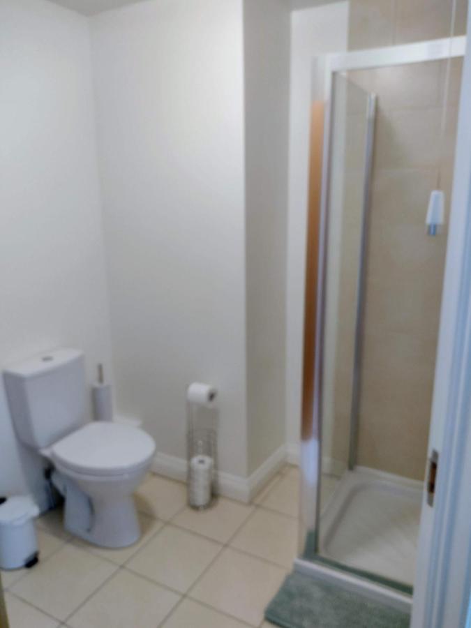 Villa Mournes Snug Newcastle  Esterno foto