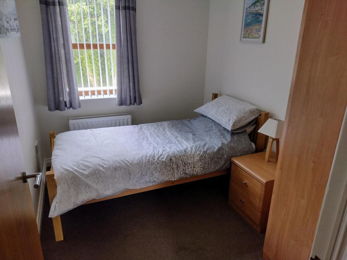 Villa Mournes Snug Newcastle  Esterno foto