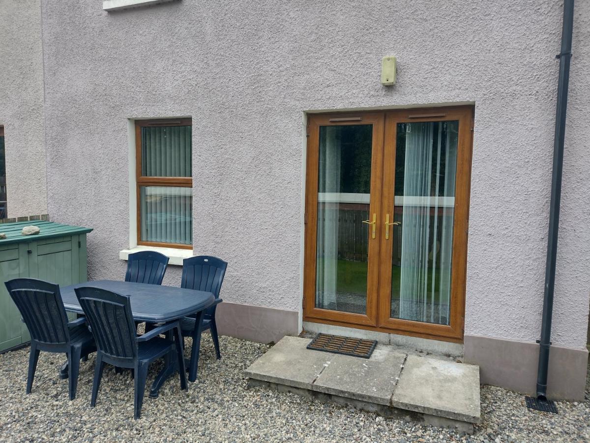 Villa Mournes Snug Newcastle  Esterno foto